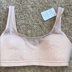Lululemon Shadow Mesh Bra